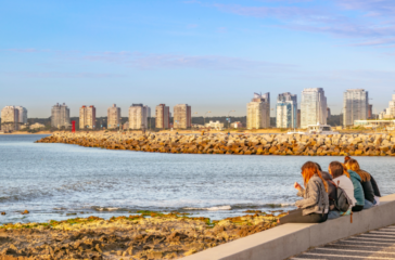 2Punta del Este